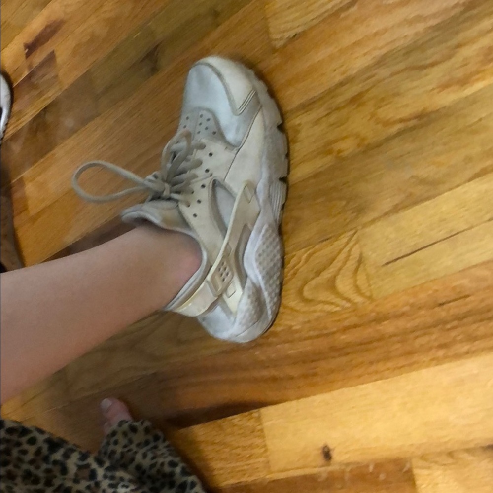 NIKE huaraches - Picture 6 of 6